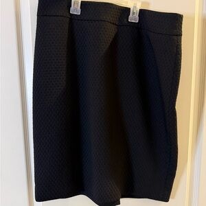 Ann Taylor Factory Black Textured Skirt, Like New, Size 12